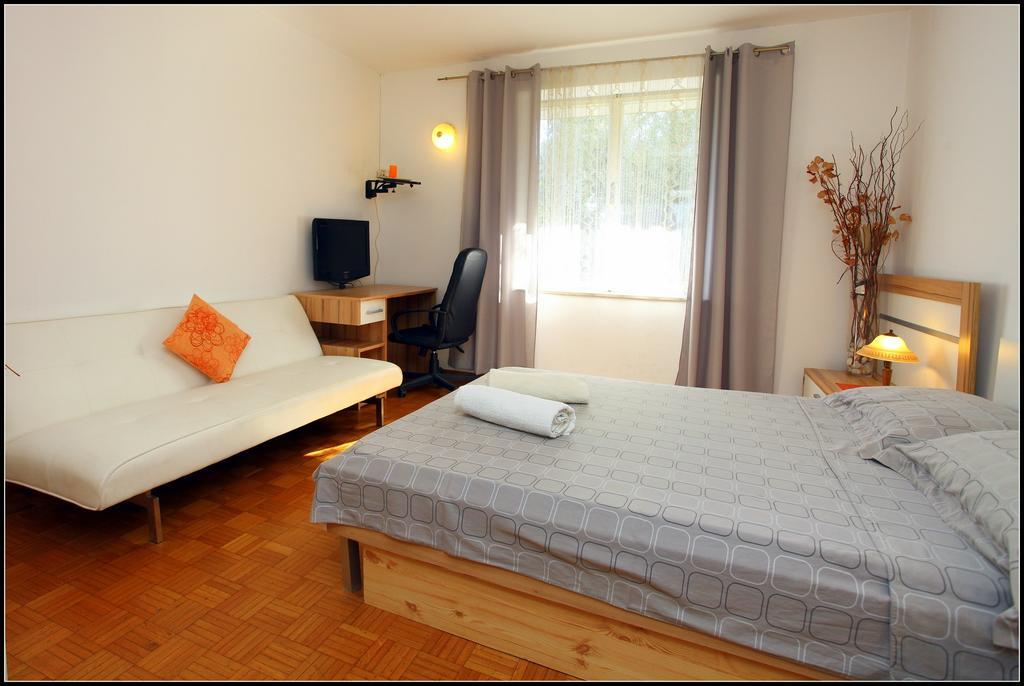 Champagne Apartments Portoroz Vp Esterno foto