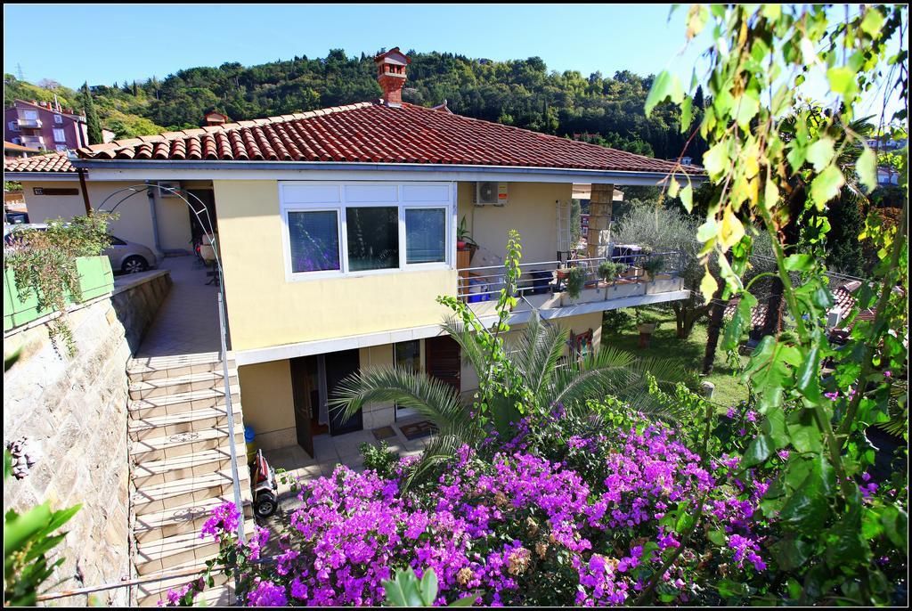 Champagne Apartments Portoroz Vp Esterno foto