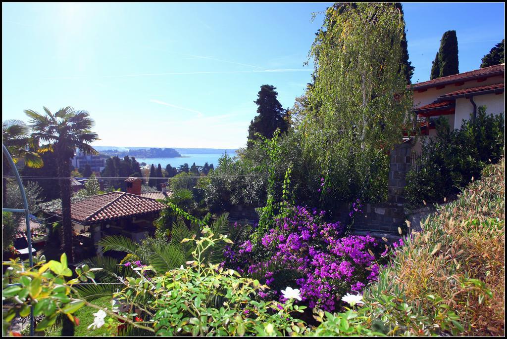 Champagne Apartments Portoroz Vp Esterno foto