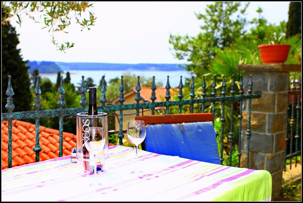 Champagne Apartments Portoroz Vp Esterno foto