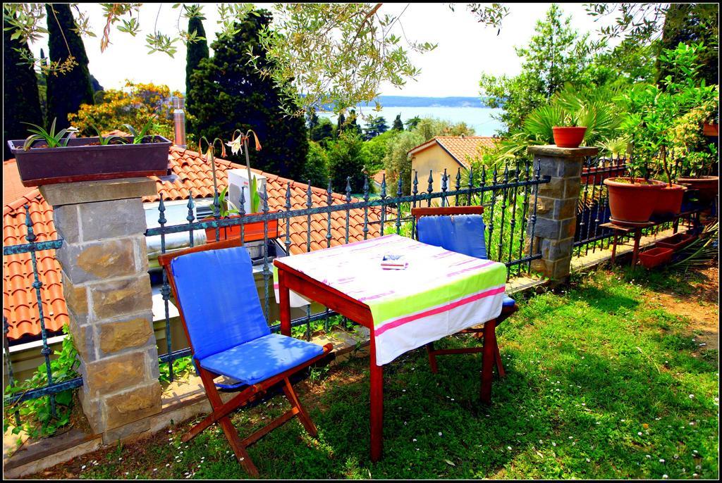 Champagne Apartments Portoroz Vp Esterno foto